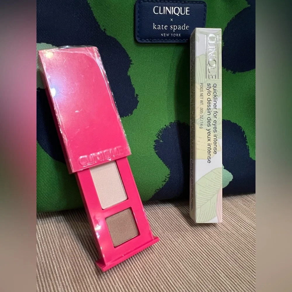 Clinique x Kate Spade Green and Blue Cosmetic Bag Set
